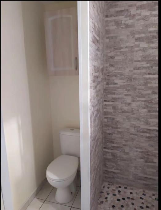 ジュヴィニャックT1 Proximite De Montpellier.アパートメント エクステリア 写真
